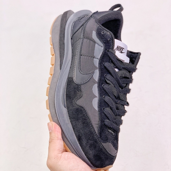 Nike Vaporwaffle sacai Black Gum - Picture 9 of 9